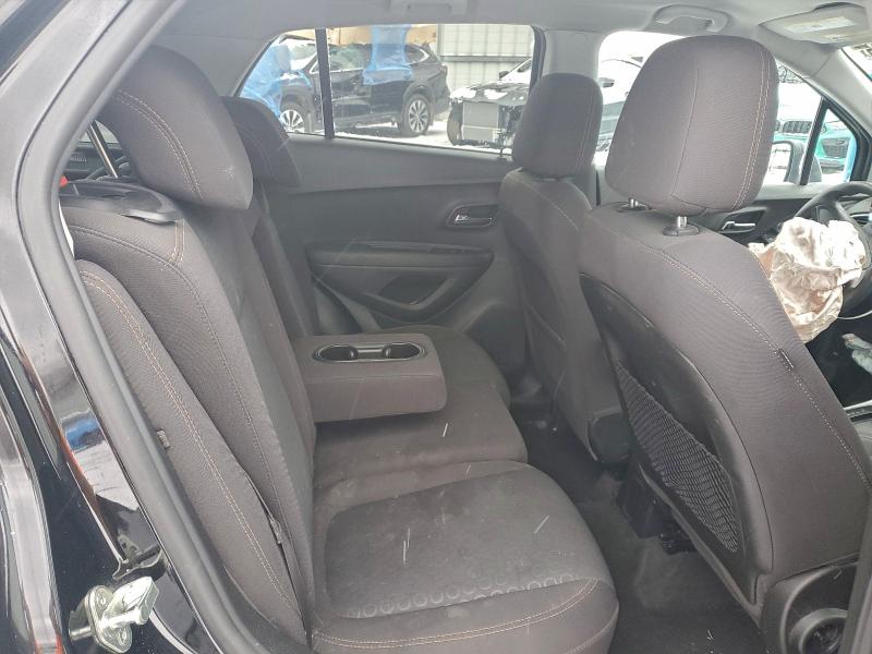 Фото 11 - CHEVROLET TRAX