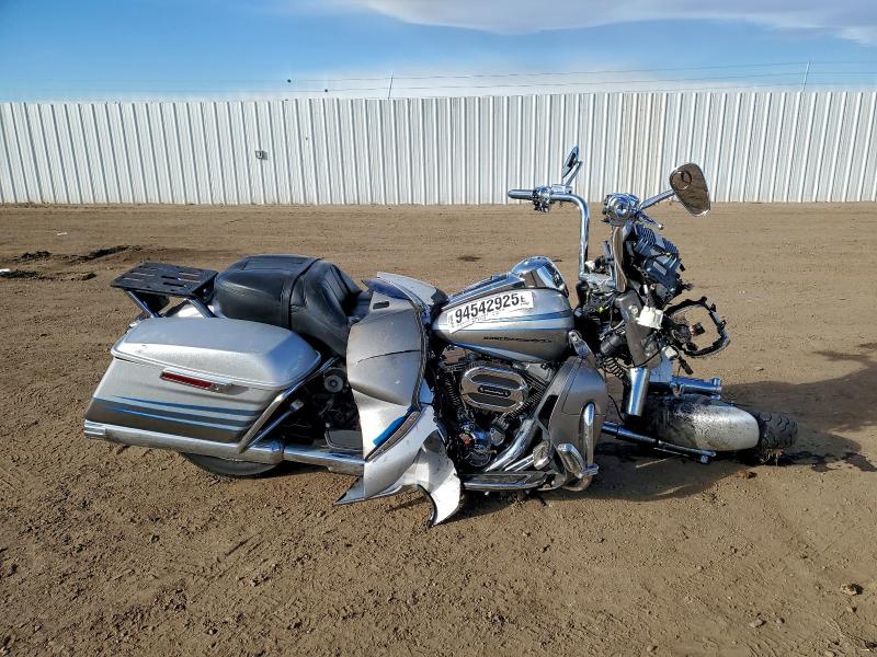 Фото 1 - HARLEY-DAVIDSON FLTRUSE CV