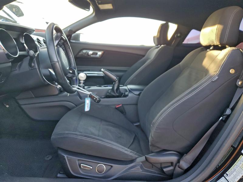 Фото 7 - FORD MUSTANG