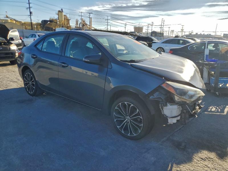 Фото 4 - TOYOTA COROLLA