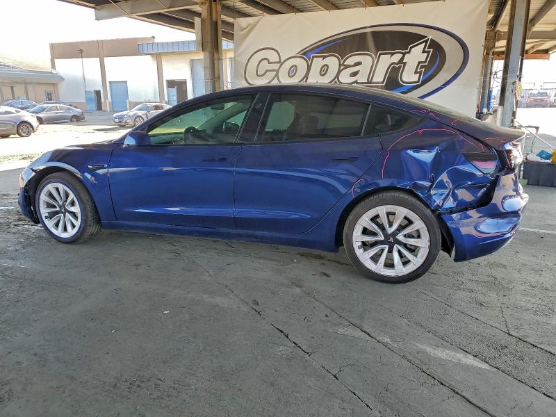 Фото 2 - TESLA MODEL 3