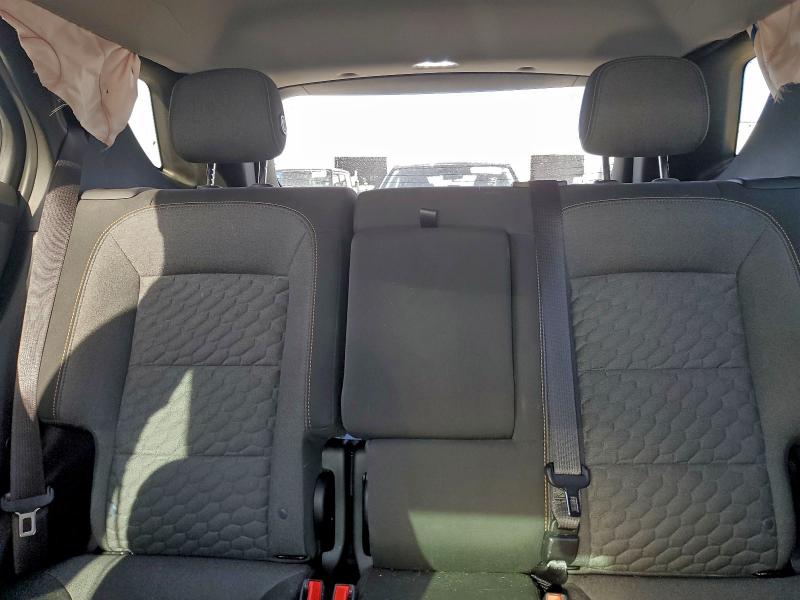 Фото 10 - CHEVROLET EQUINOX