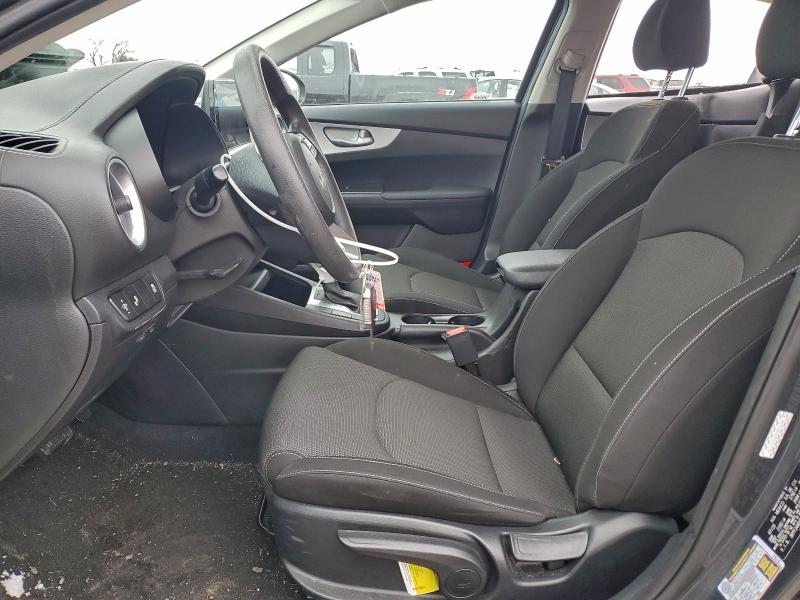 Фото 7 - KIA FORTE