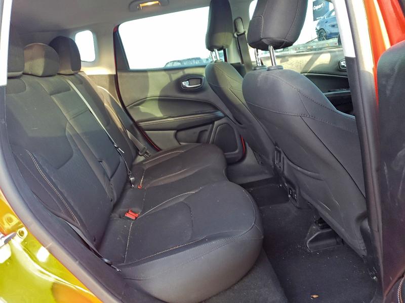 Фото 11 - JEEP COMPASS