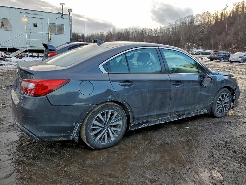 Фото 3 - SUBARU LEGACY