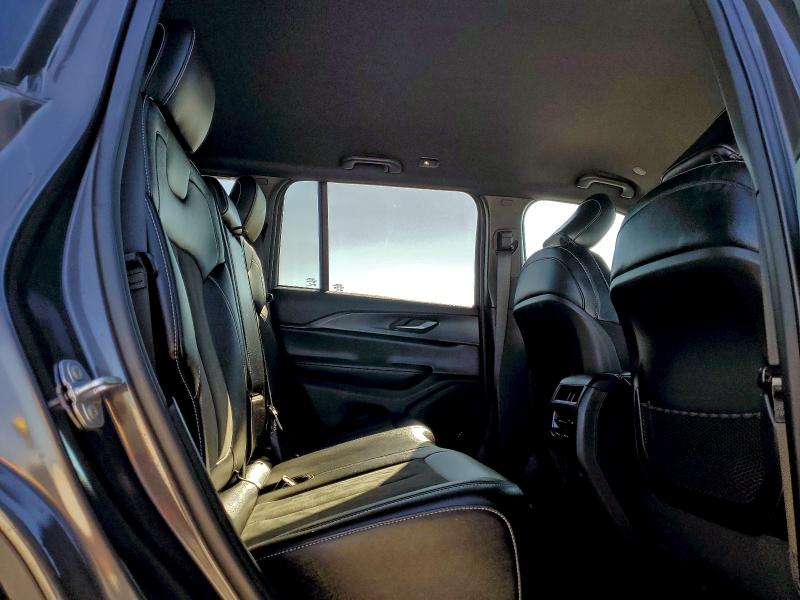 Фото 11 - JEEP GRAND CHER