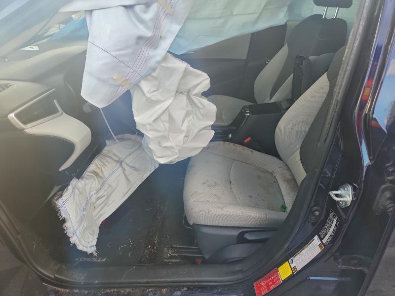 Фото 7 - TOYOTA COROLLA