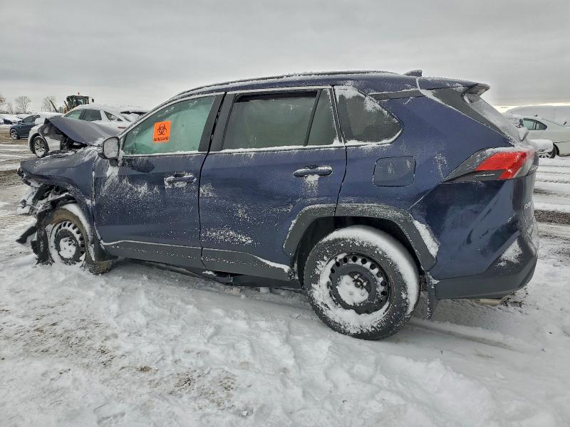 Фото 2 - TOYOTA RAV4