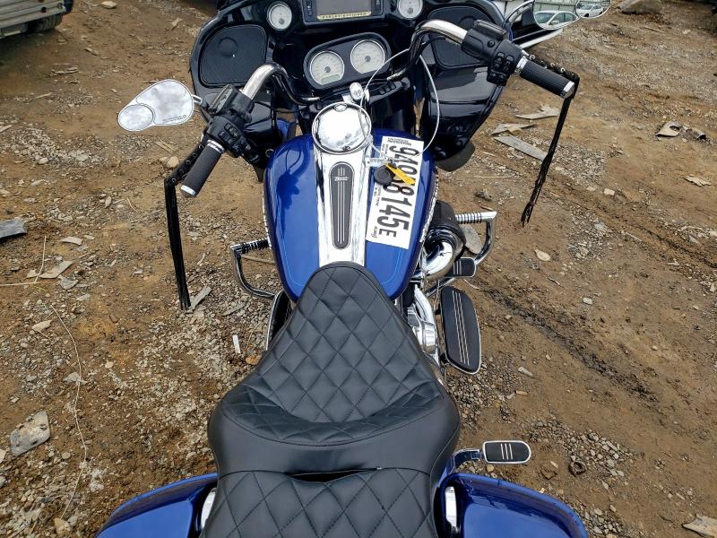 HARLEY-DAVIDSON FL 2015