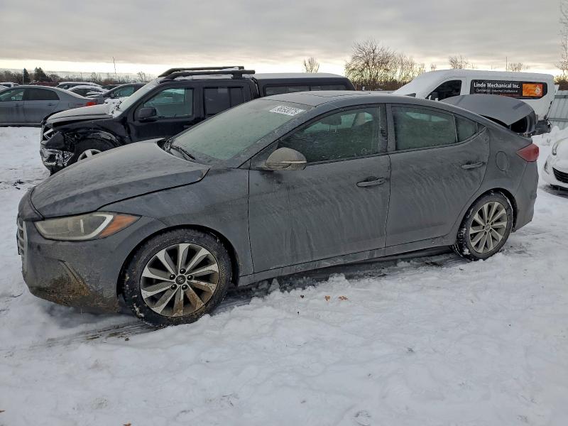 Фото 1 - HYUNDAI ELANTRA