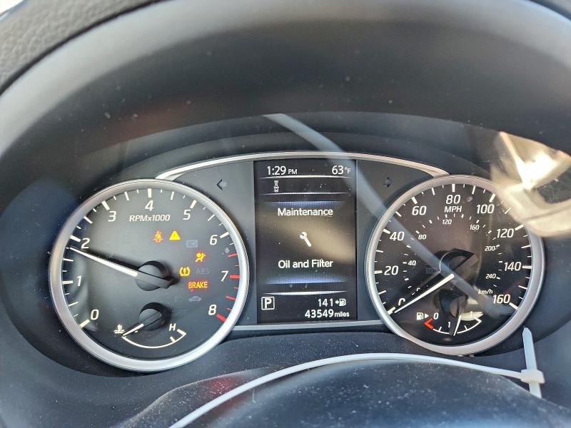 Фото 9 - NISSAN SENTRA