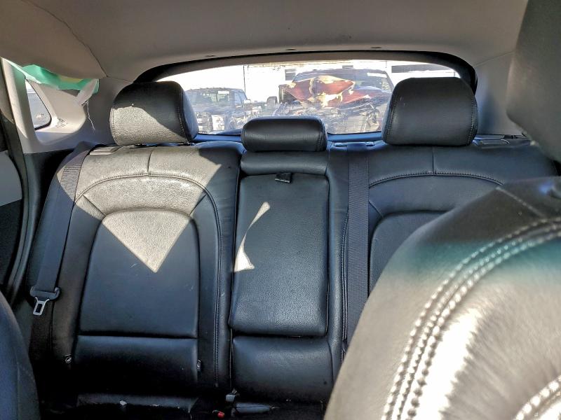 Фото 10 - HYUNDAI KONA