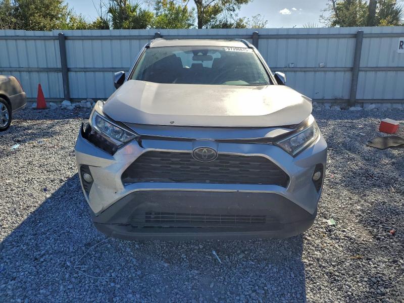 Фото 5 - TOYOTA RAV4