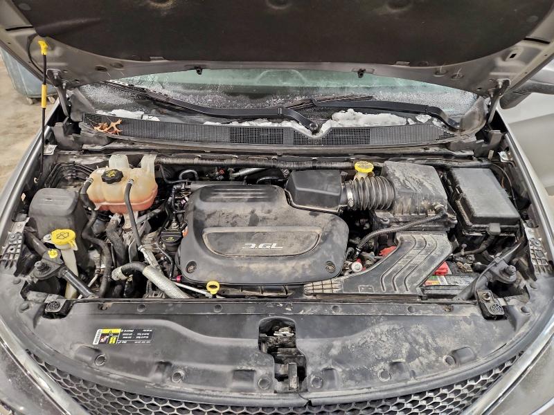 Фото 12 - CHRYSLER PACIFICA