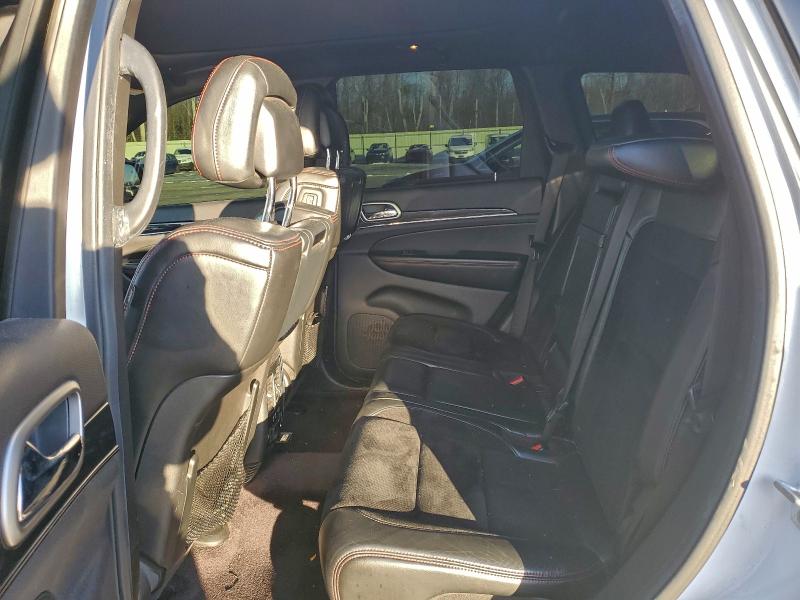 Фото 11 - JEEP GRAND CHER