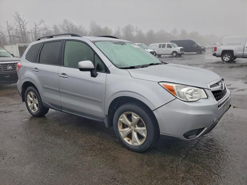 Фото 4 - SUBARU FORESTER