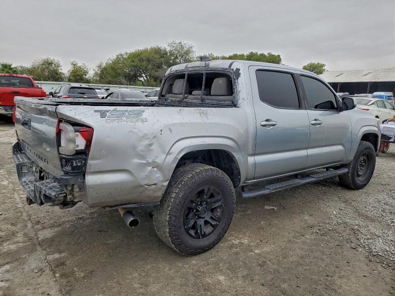Фото 3 - TOYOTA TACOMA