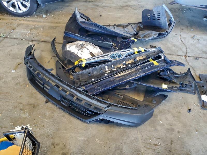 Фото 13 - TOYOTA HIGHLANDER