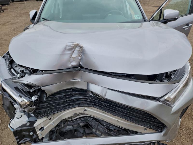 Фото 12 - TOYOTA RAV4