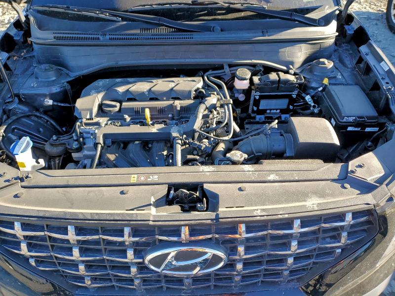 Фото 12 - HYUNDAI VENUE