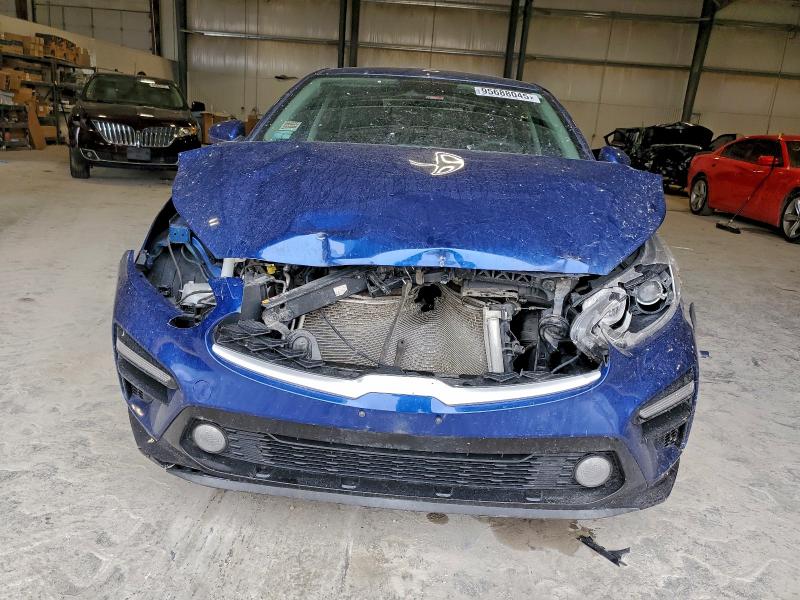 Фото 5 - KIA FORTE