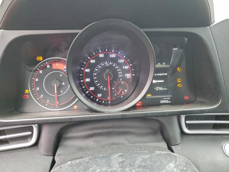 Фото 9 - HYUNDAI ELANTRA