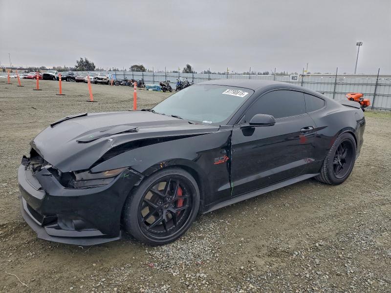Фото 1 - FORD MUSTANG