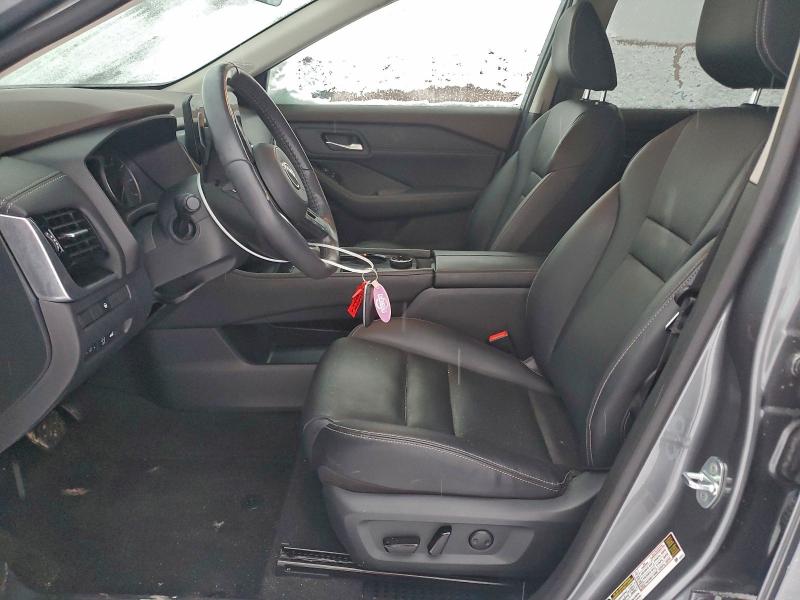 Фото 7 - NISSAN ROGUE