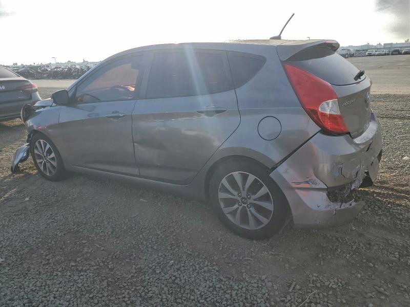 Фото 2 - HYUNDAI ACCENT