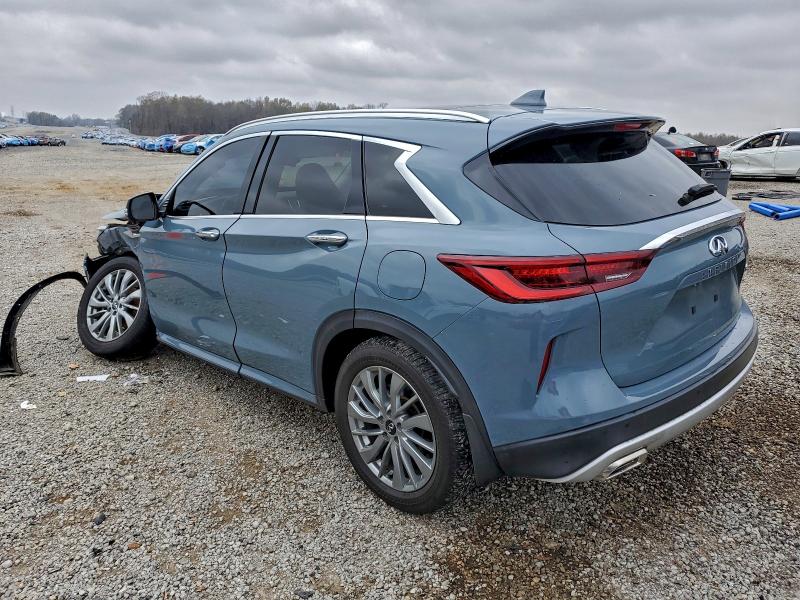 Фото 2 - INFINITI QX50