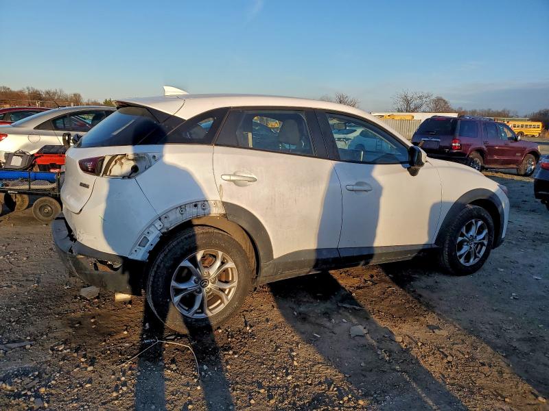 Фото 3 - MAZDA CX-3