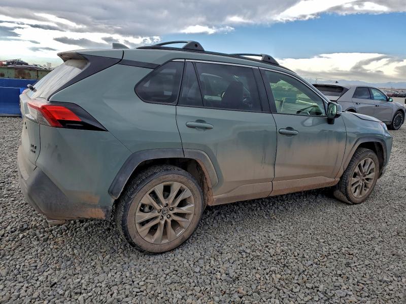 Фото 3 - TOYOTA RAV4