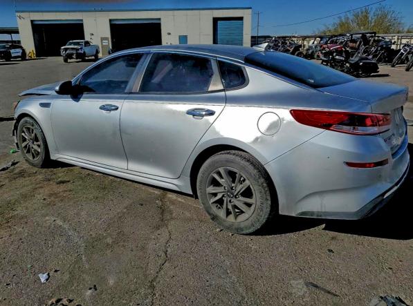 Фото 2 - KIA OPTIMA