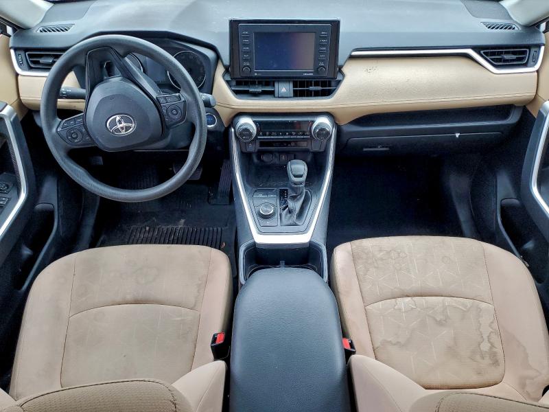 Фото 8 - TOYOTA RAV4