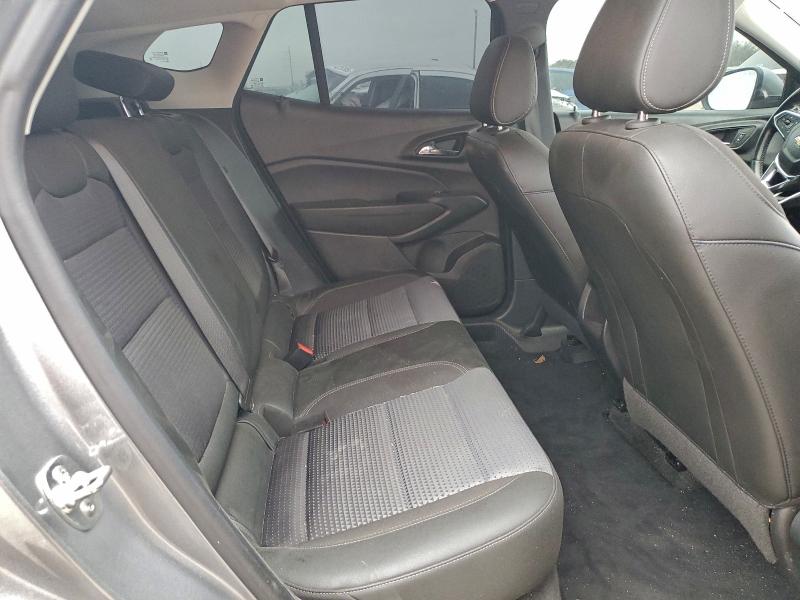 Фото 11 - CHEVROLET TRAX