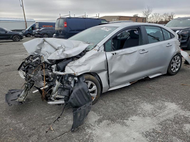 Фото 1 - TOYOTA COROLLA