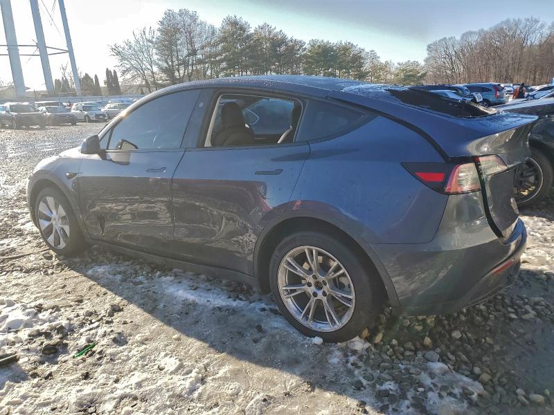Фото 2 - TESLA MODEL Y