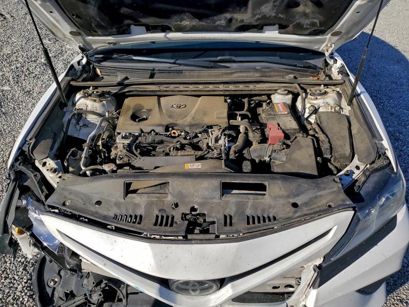 Фото 11 - TOYOTA CAMRY