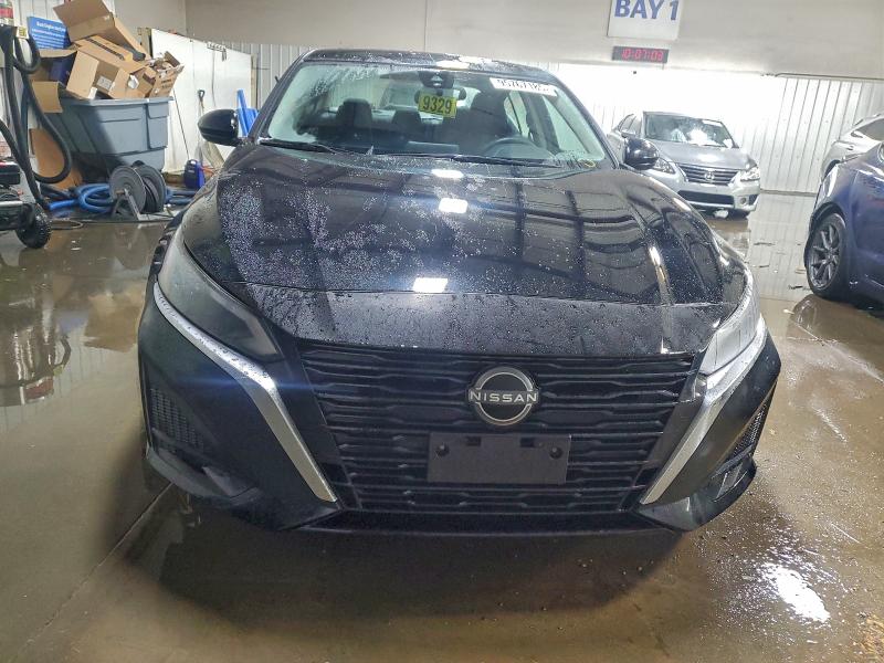 Фото 5 - NISSAN ALTIMA