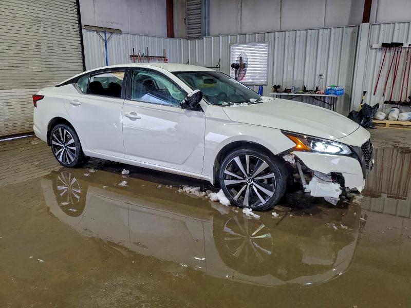 Фото 4 - NISSAN ALTIMA