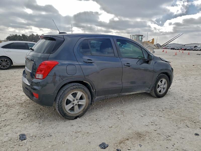 Фото 3 - CHEVROLET TRAX