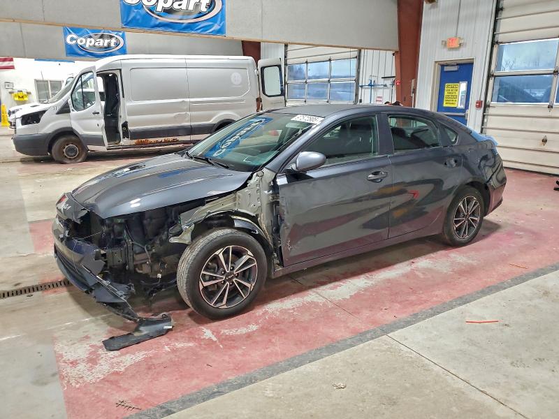 Фото 1 - KIA FORTE