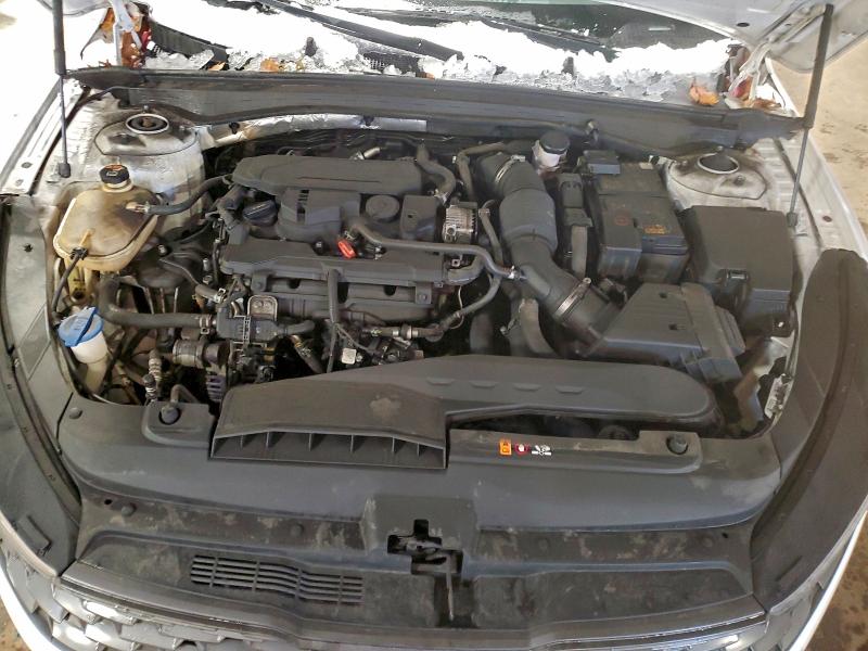 Фото 11 - KIA K5