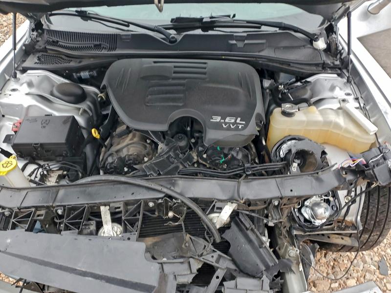 Фото 11 - DODGE CHALLENGER