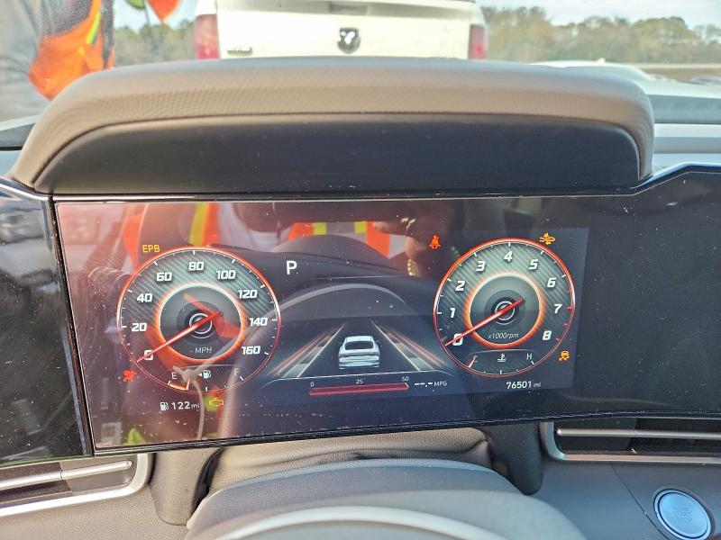 Фото 9 - HYUNDAI ELANTRA