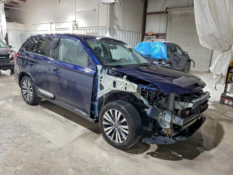 Фото 4 - MITSUBISHI OUTLANDER