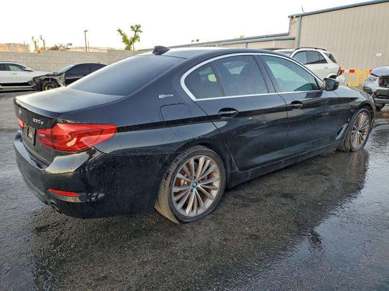 Фото 3 - BMW 5 SERIES