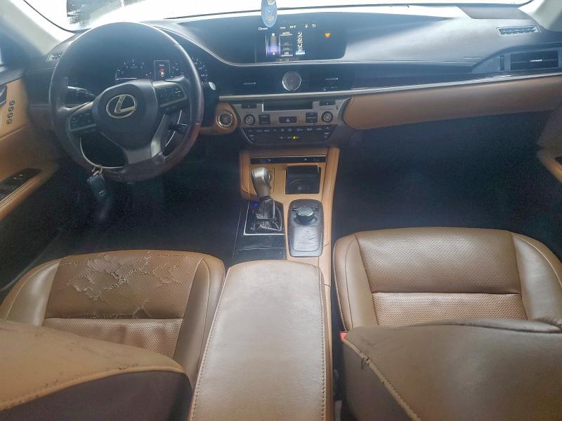 Фото 8 - LEXUS ES350