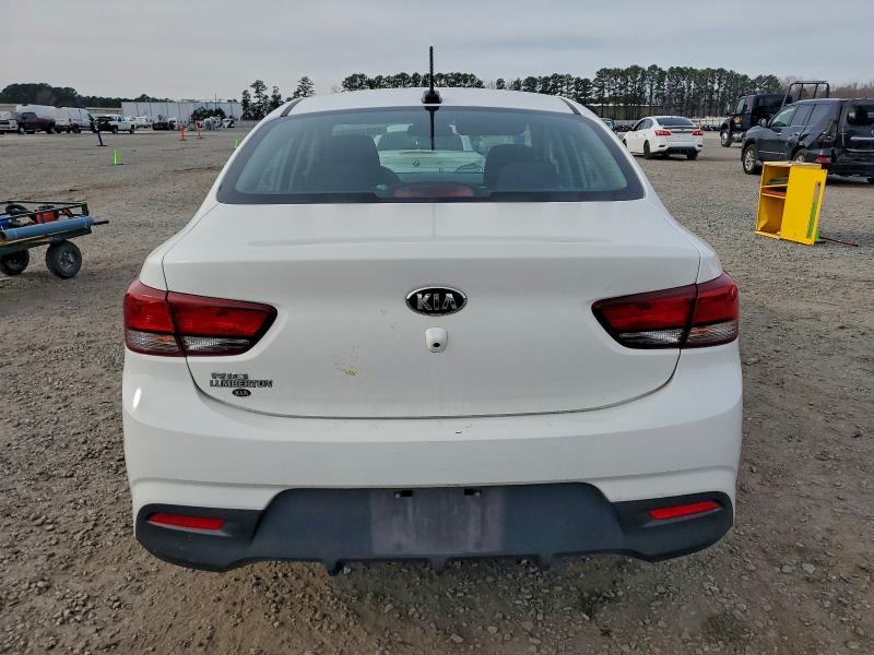 Фото 6 - KIA RIO