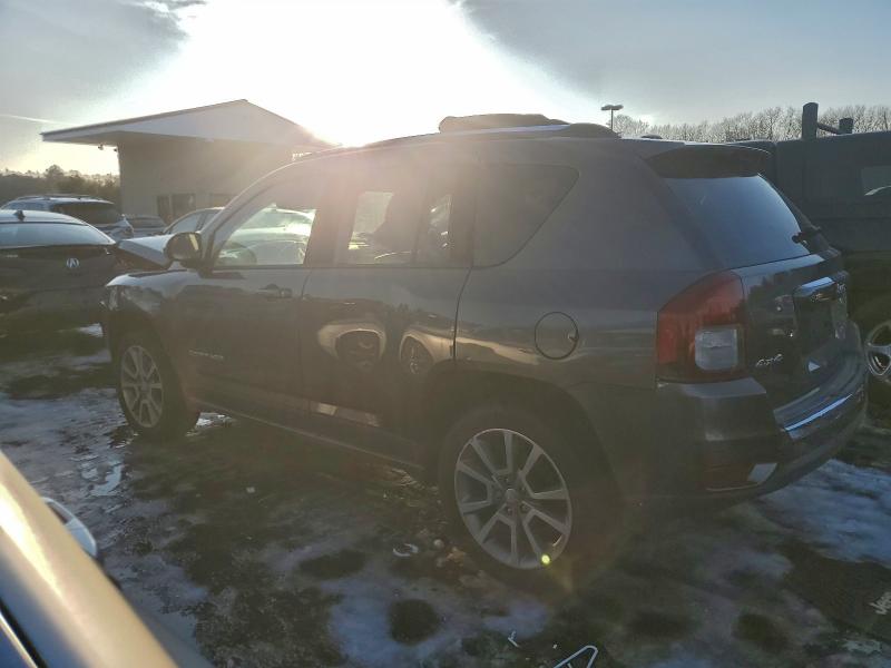 Фото 2 - JEEP COMPASS